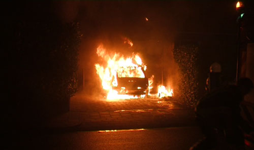 Autobrand aan Rienderstein in Ede