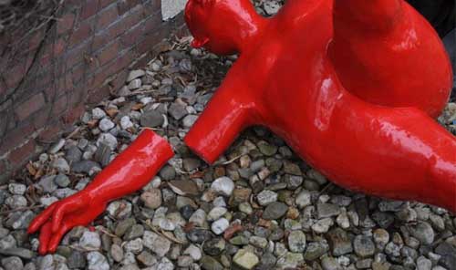 Beeld ernstig vernield